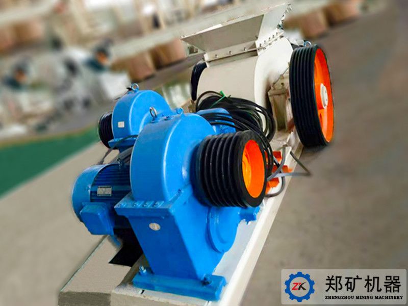 2PG750500雙輥破碎機_副本.jpg 2PG750500雙輥破碎機_副本.jpg